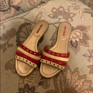 Prada slides